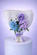 Bouquet éternel de jacinthes violet, bleu et blanc