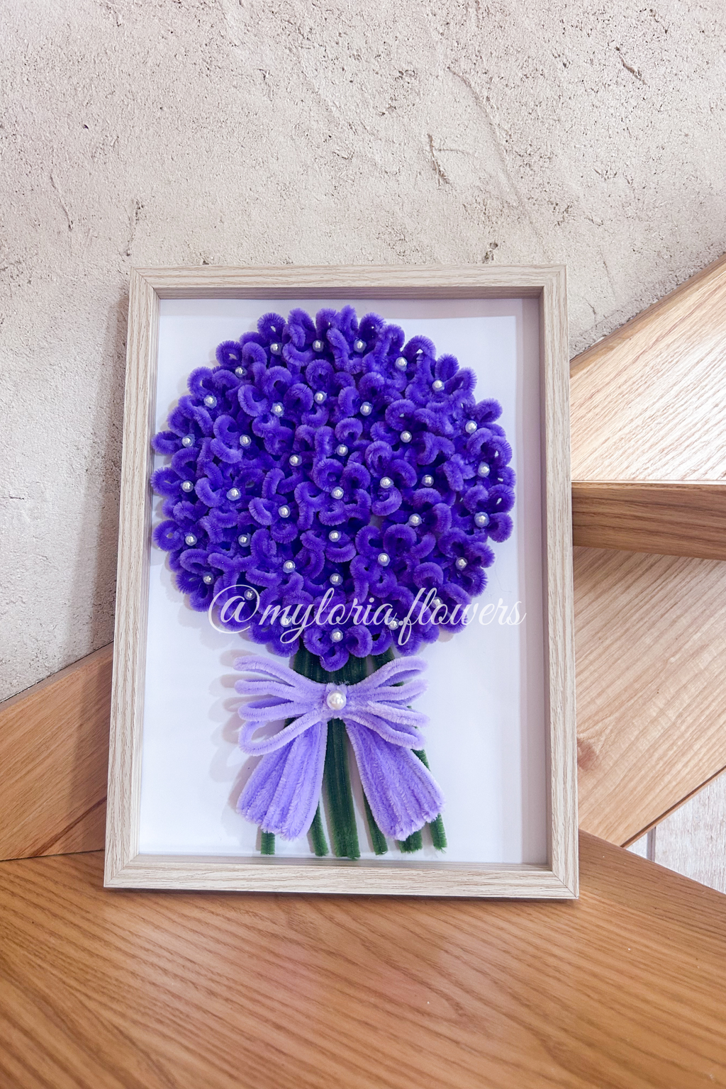 Cadre décoratif floral violet