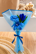 Bouquet de fleurs éternelles bleues