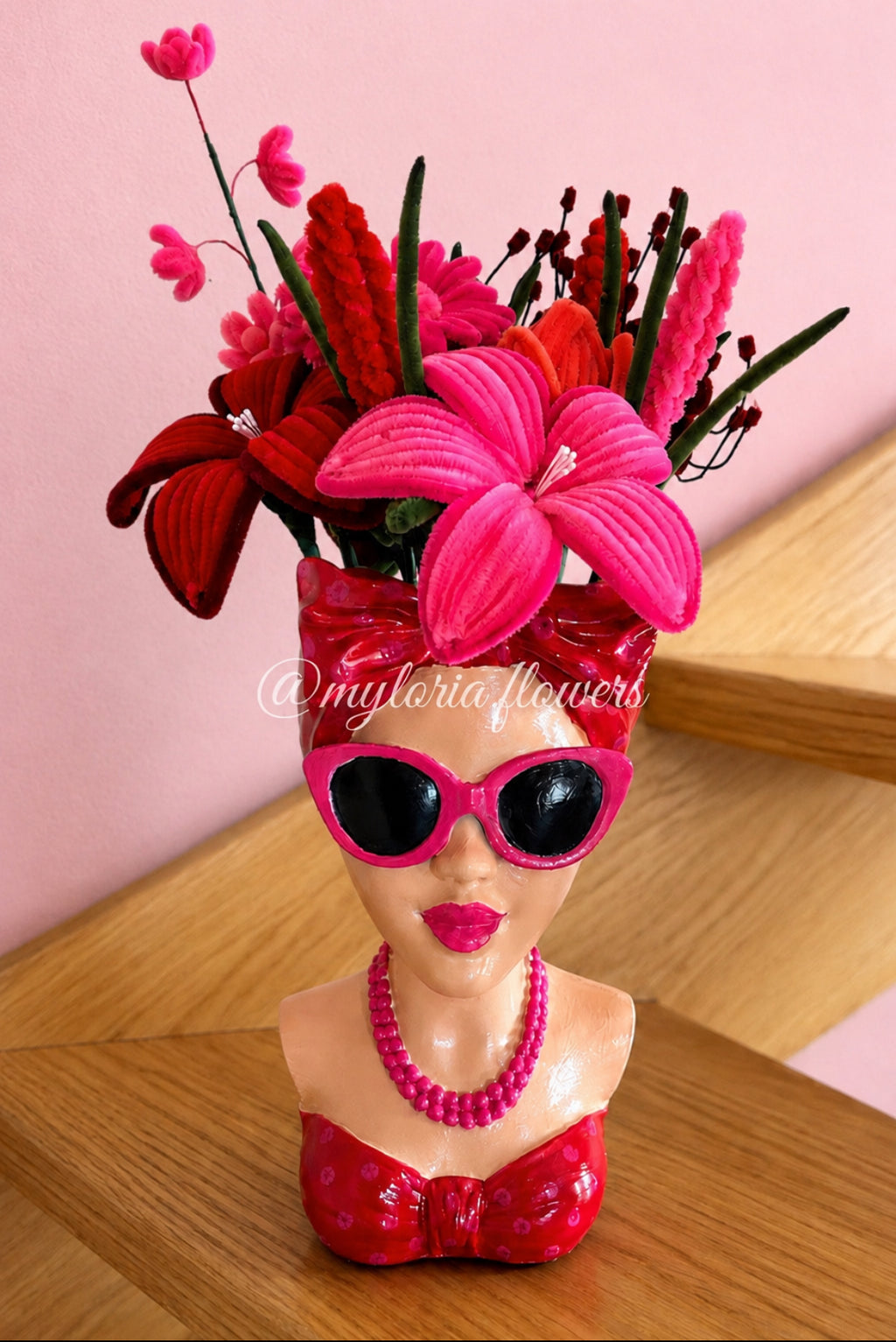 Pot de plusieurs fleurs buste fleuri « Pink Lady »
