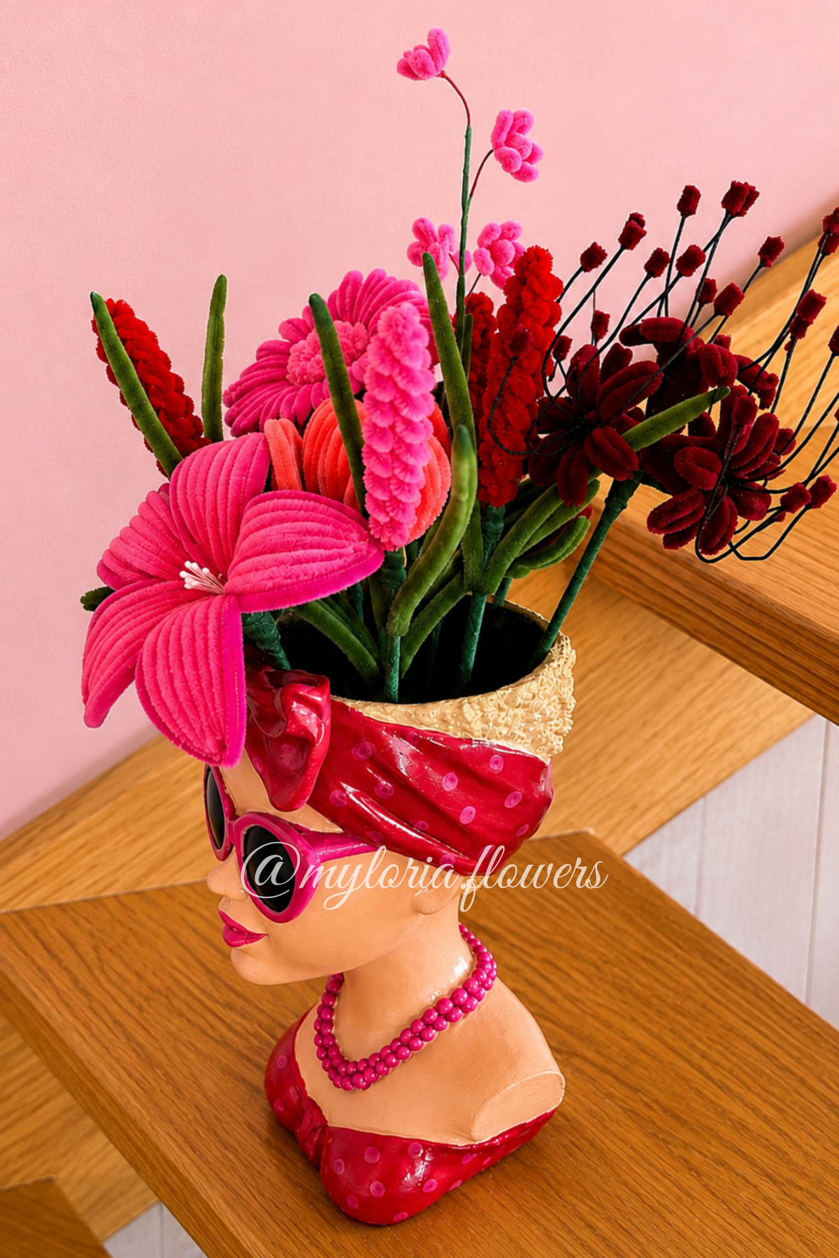 Pot de plusieurs fleurs buste fleuri « Pink Lady »